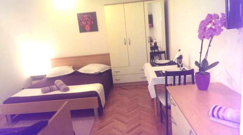 Apartments Mira ماكارسكا الغرفة الصورة