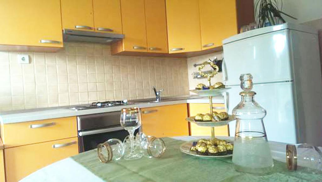 Apartments Mira ماكارسكا الغرفة الصورة